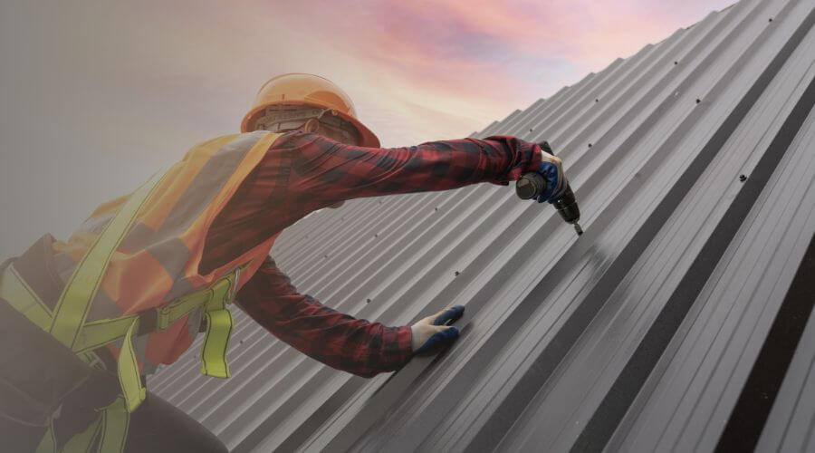 Professional residential roofers in Steelville, MO